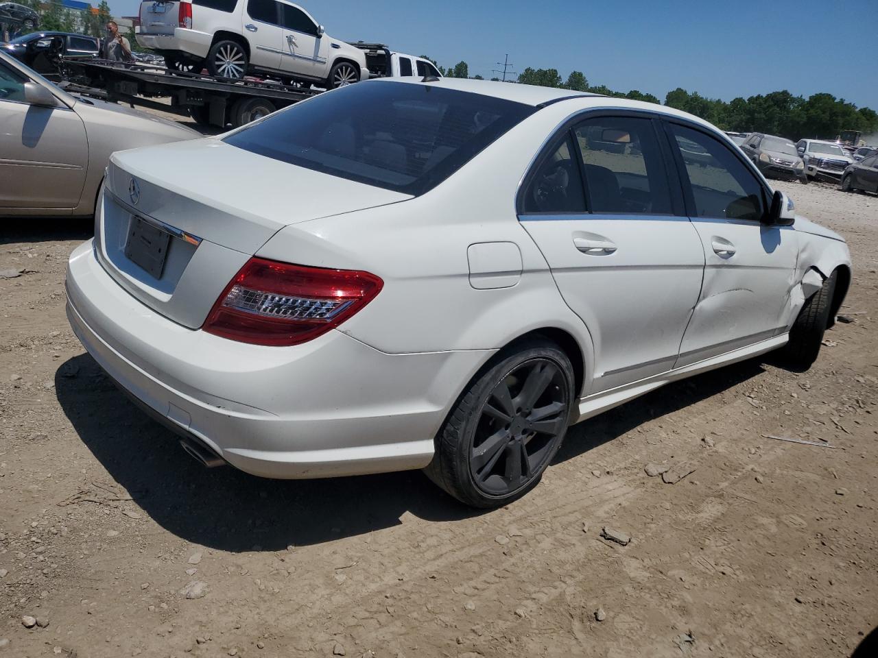 WDDGF54X89R083838 2009 Mercedes-Benz C 300