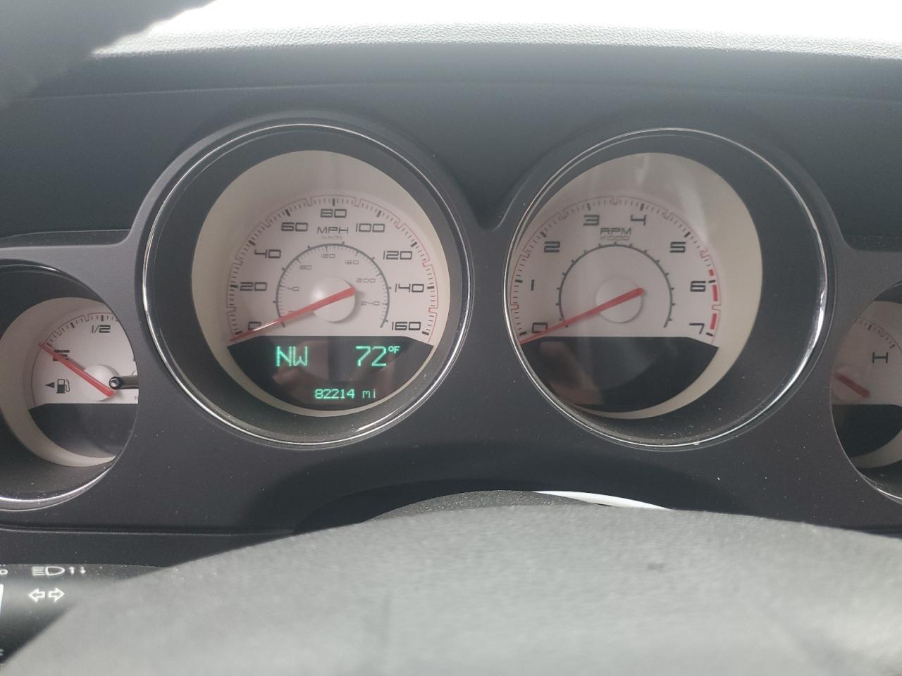 2B3CJ5DT8BH566113 2011 Dodge Challenger R/T