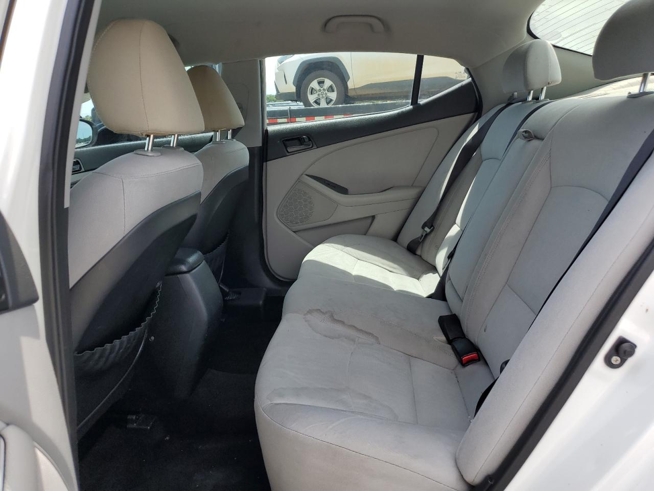 KNAGM4A73F5557869 2015 Kia Optima Lx