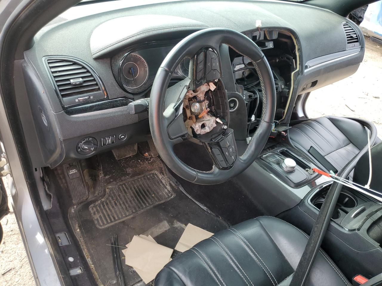 2C3CCABG8HH567802 2017 Chrysler 300 S