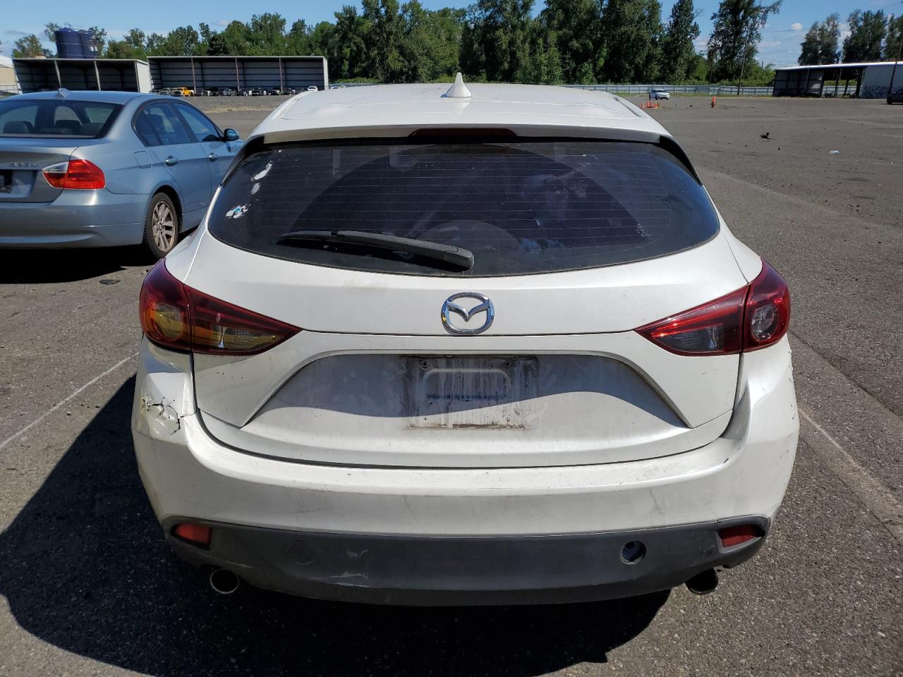 JM1BM1L71F1267372 2015 Mazda 3 Touring