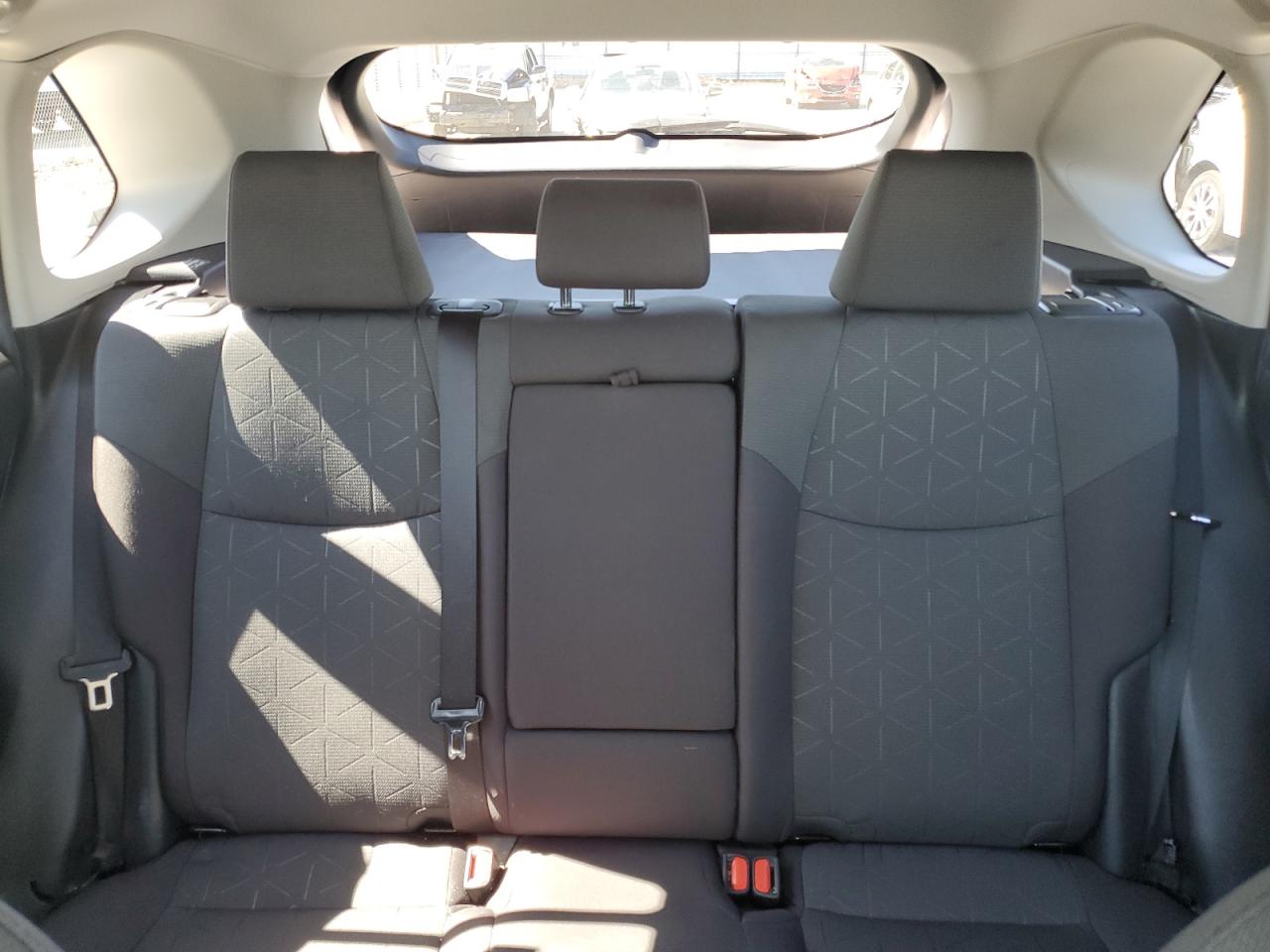 2T3W1RFVXMW168714 2021 Toyota Rav4 Xle