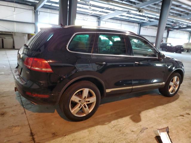 2013 Volkswagen Touareg V6 Tdi VIN: WVGEP9BP8DD004016 Lot: 57517594