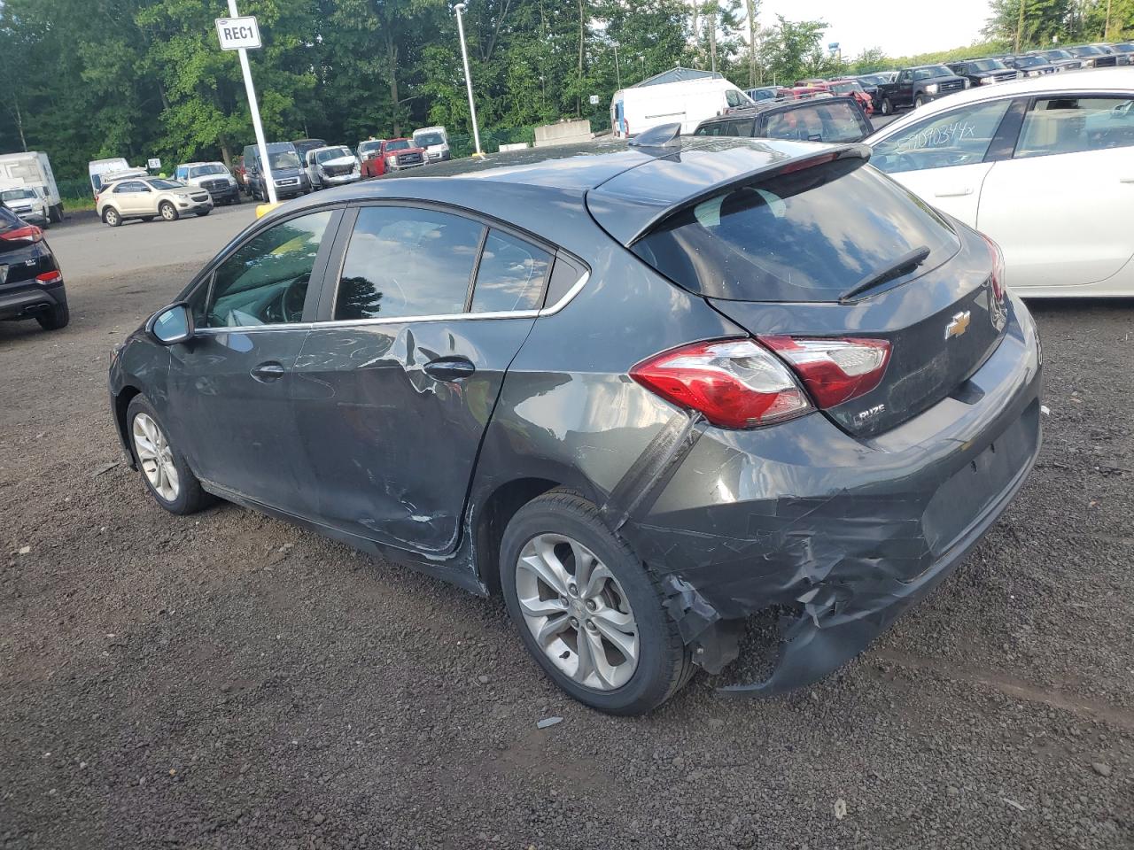 3G1BE6SM5KS542700 2019 Chevrolet Cruze Lt