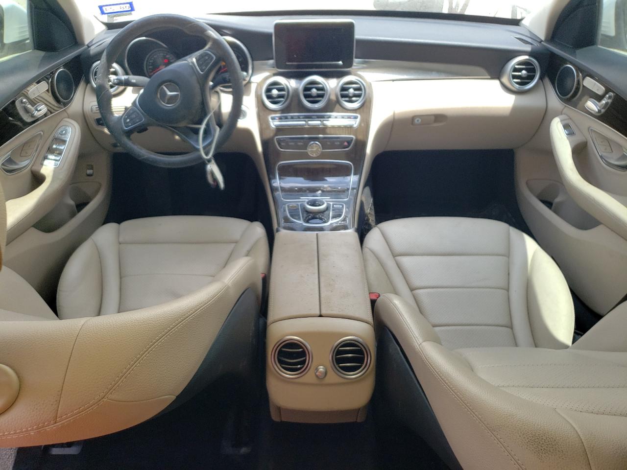 WDDWF4JB7JR421376 2018 Mercedes-Benz C 300