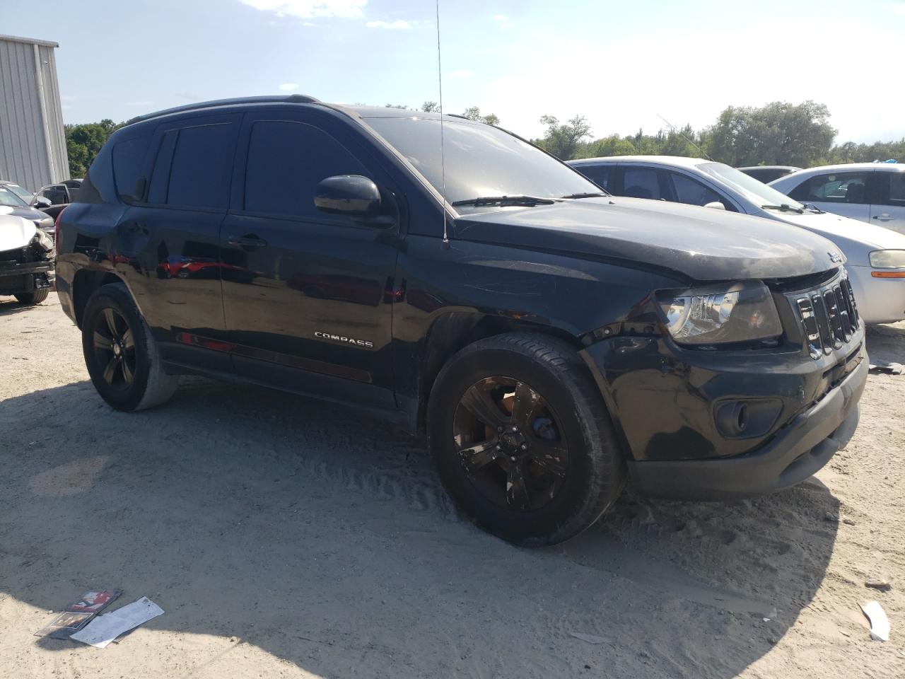 1C4NJDEB6HD176379 2017 Jeep Compass Latitude