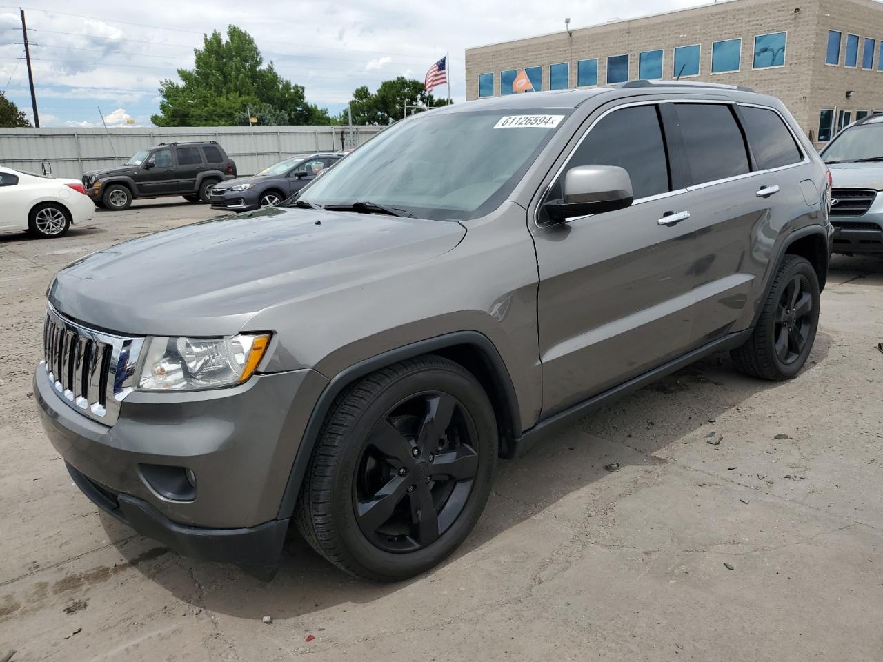 2013 Jeep Grand Cherokee Laredo vin: 1C4RJFAT6DC594081