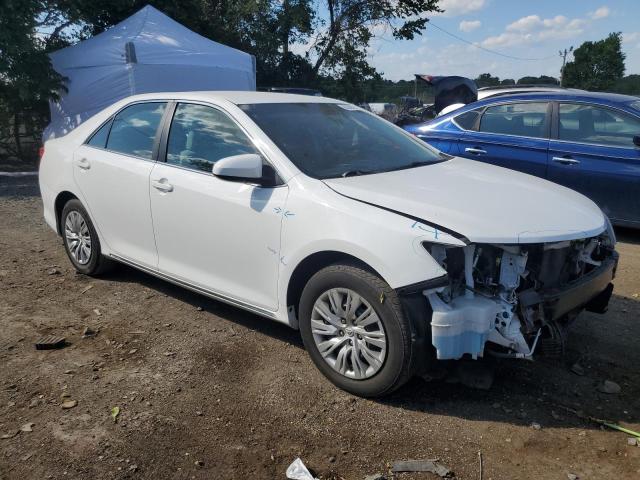 Vin: 4t1bf1fk1eu423252, lot: 60389484, toyota camry l 20144