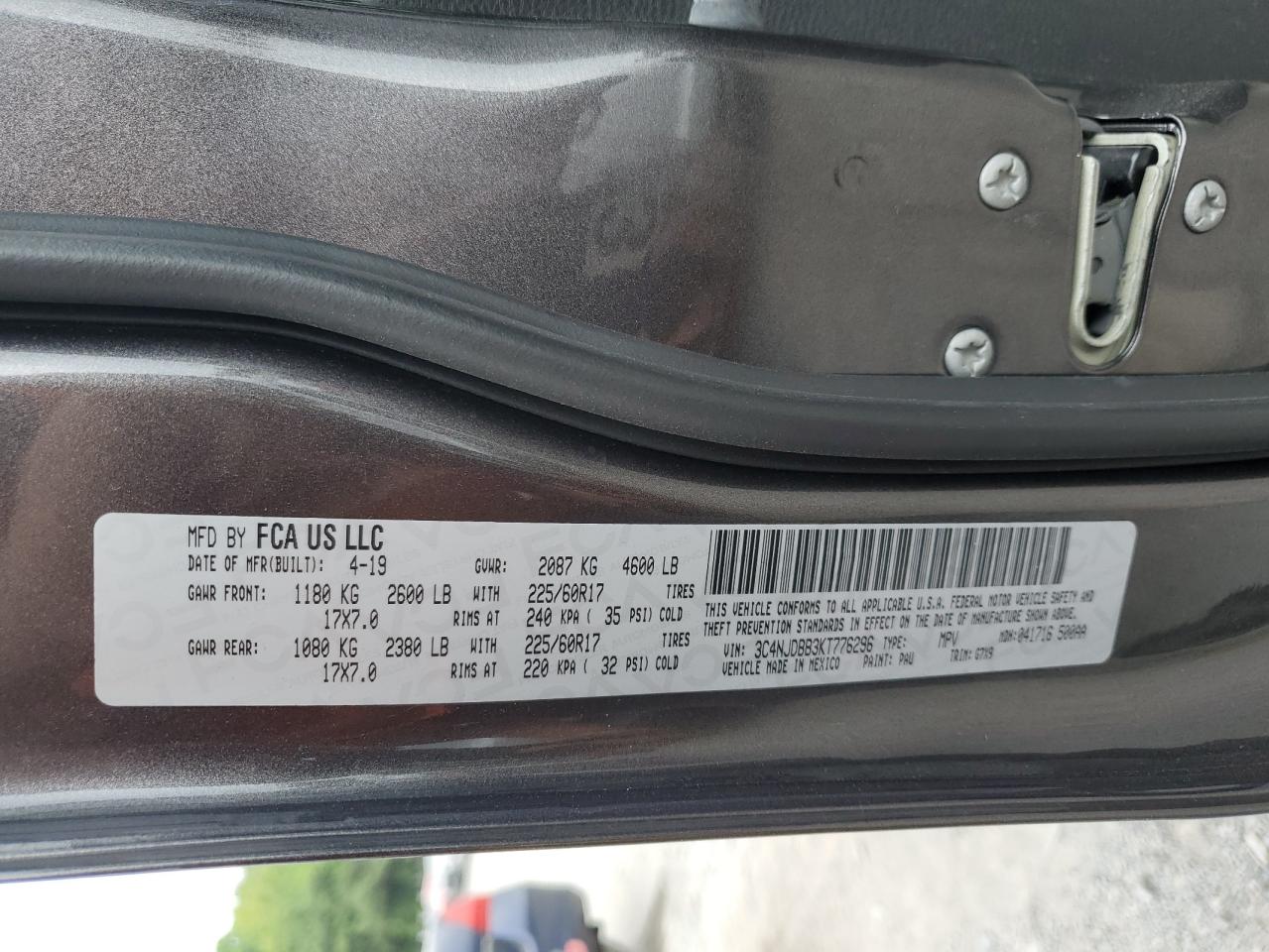 3C4NJDBB3KT776296 2019 Jeep Compass Latitude