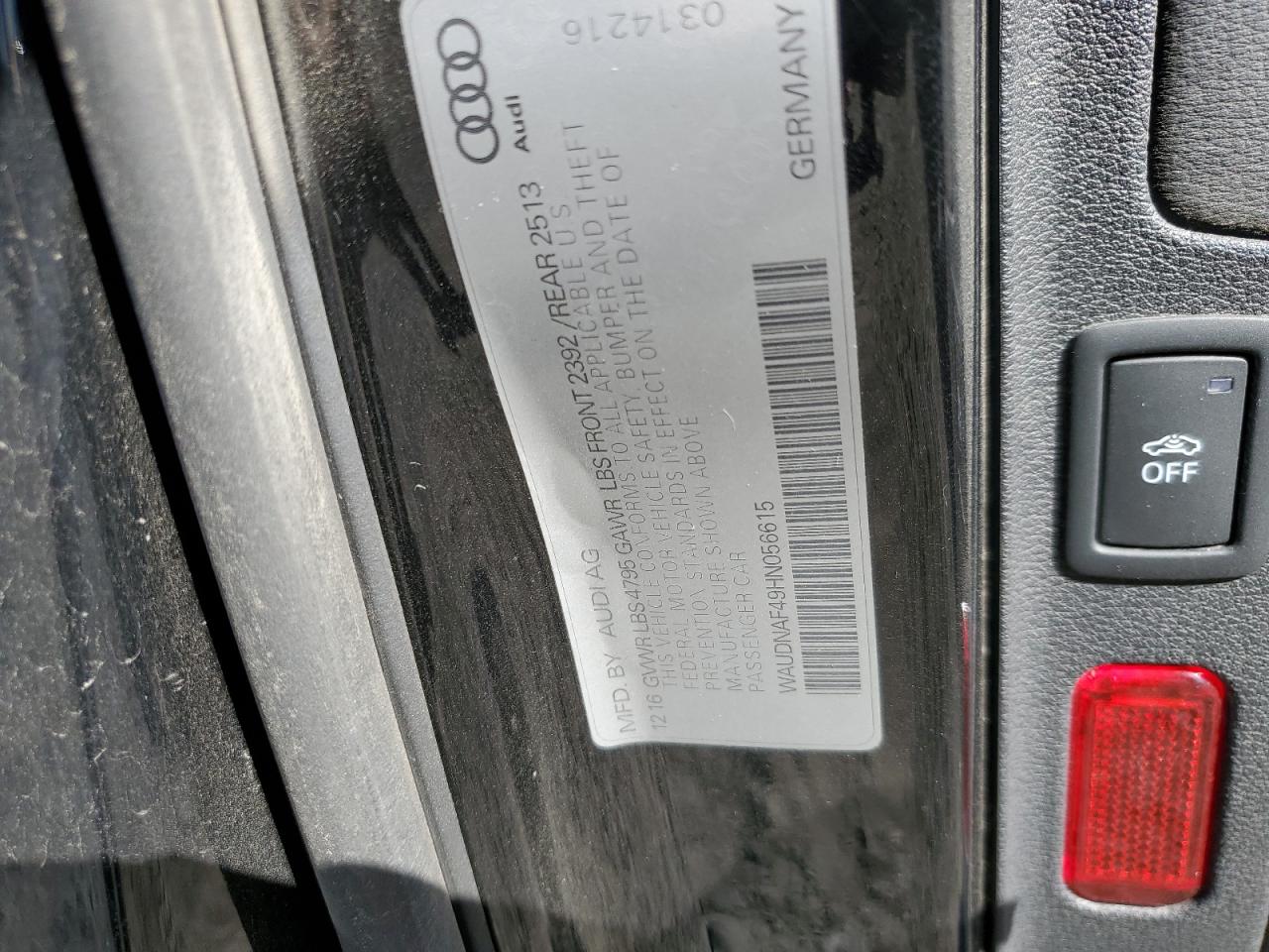 WAUDNAF49HN056615 2017 Audi A4 Premium