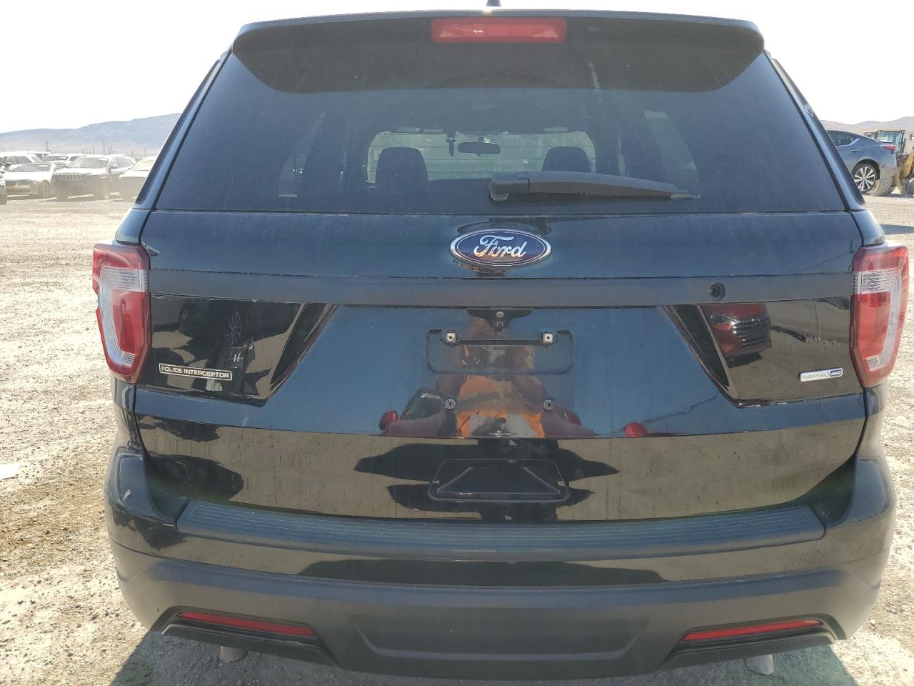 1FM5K8AR7JGA36994 2018 Ford Explorer Police Interceptor 1FM5K8AR7JGA36994 2018 Ford Explorer Police Interceptor