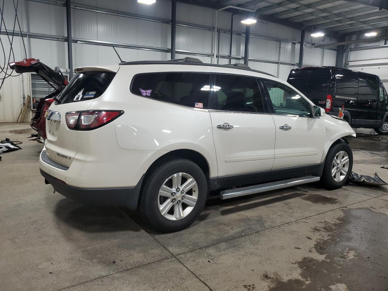 2013 Chevrolet Traverse Lt vin: 1GNKVJKD1DJ120574