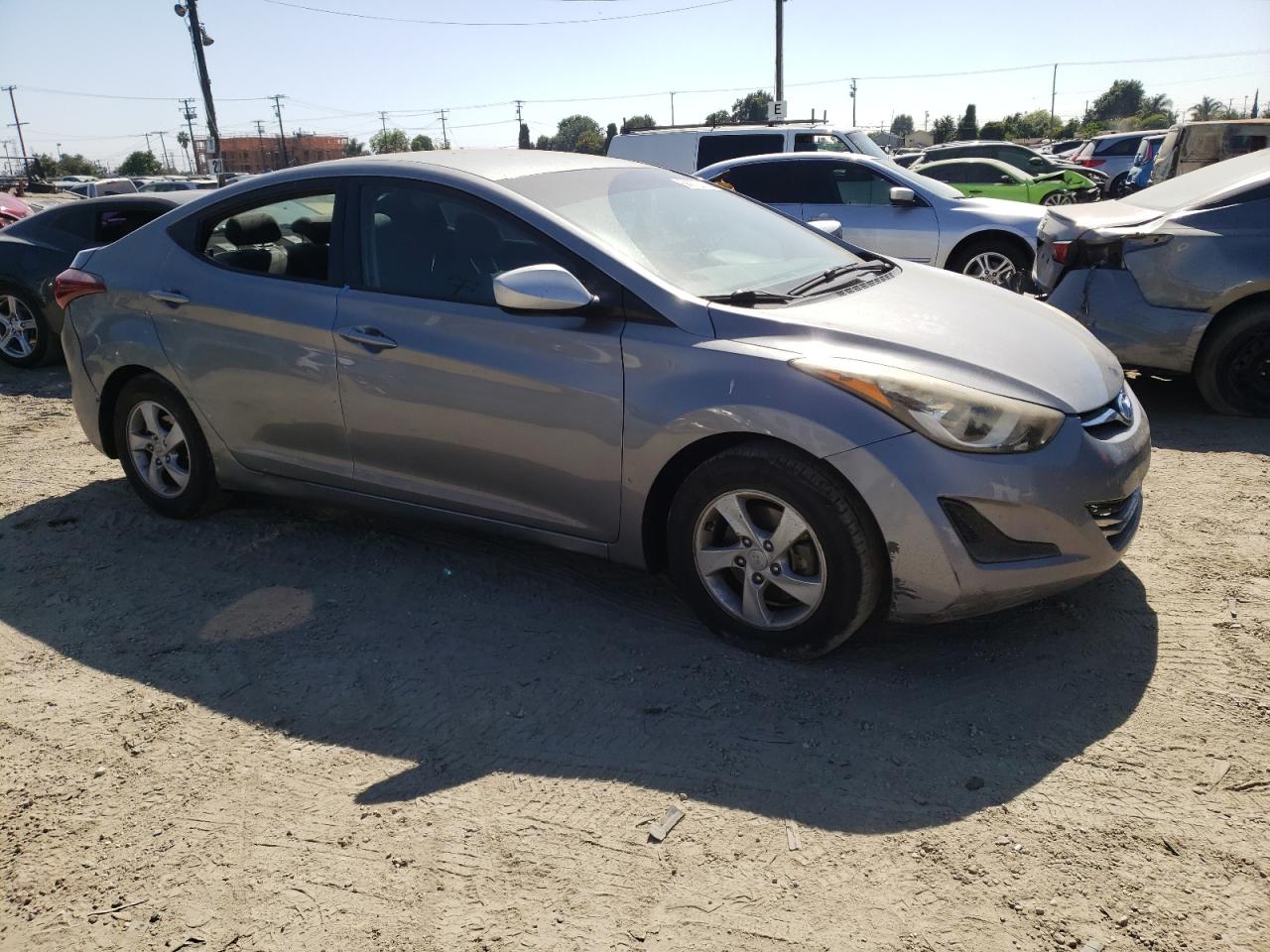 KMHDH4AE7EU215687 2014 Hyundai Elantra Se