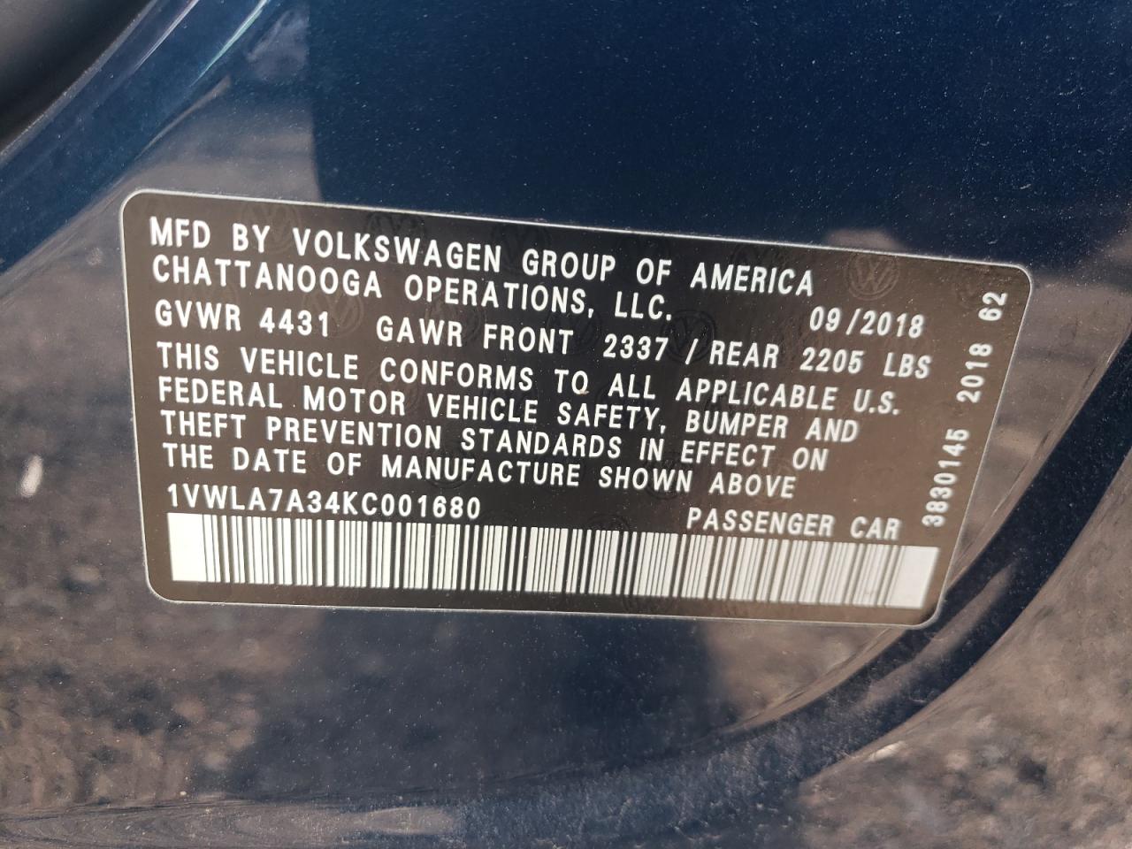 1VWLA7A34KC001680 2019 Volkswagen Passat Wolfsburg