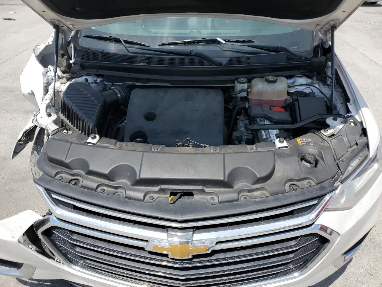 1GNERGKW2KJ146426 2019 Chevrolet Traverse Lt