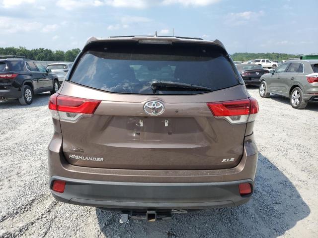 VIN 5TDKZRFH9KS360822 2019 Toyota Highlander, SE no.6