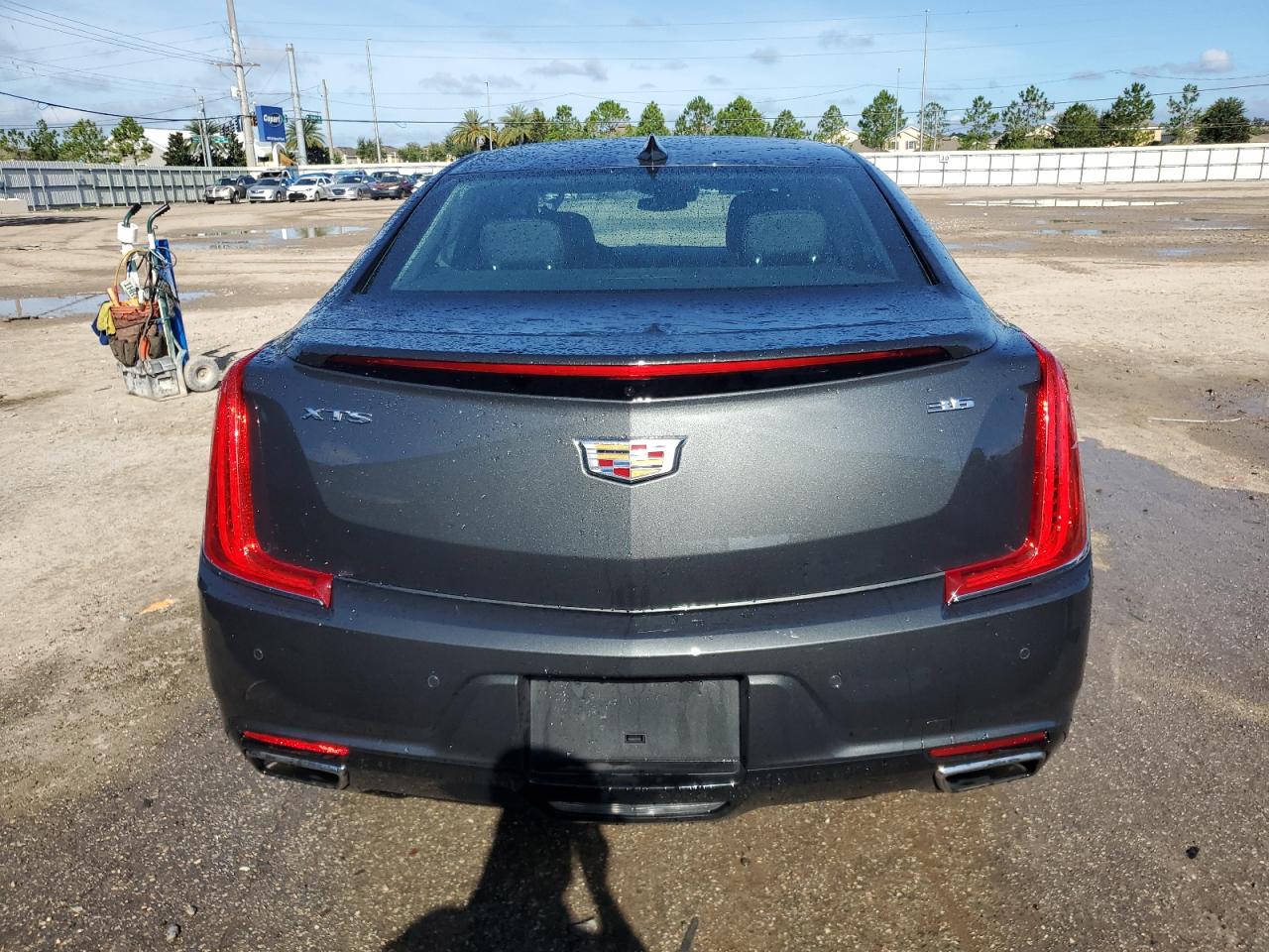 2G61M5S36J9176249 2018 Cadillac Xts Luxury