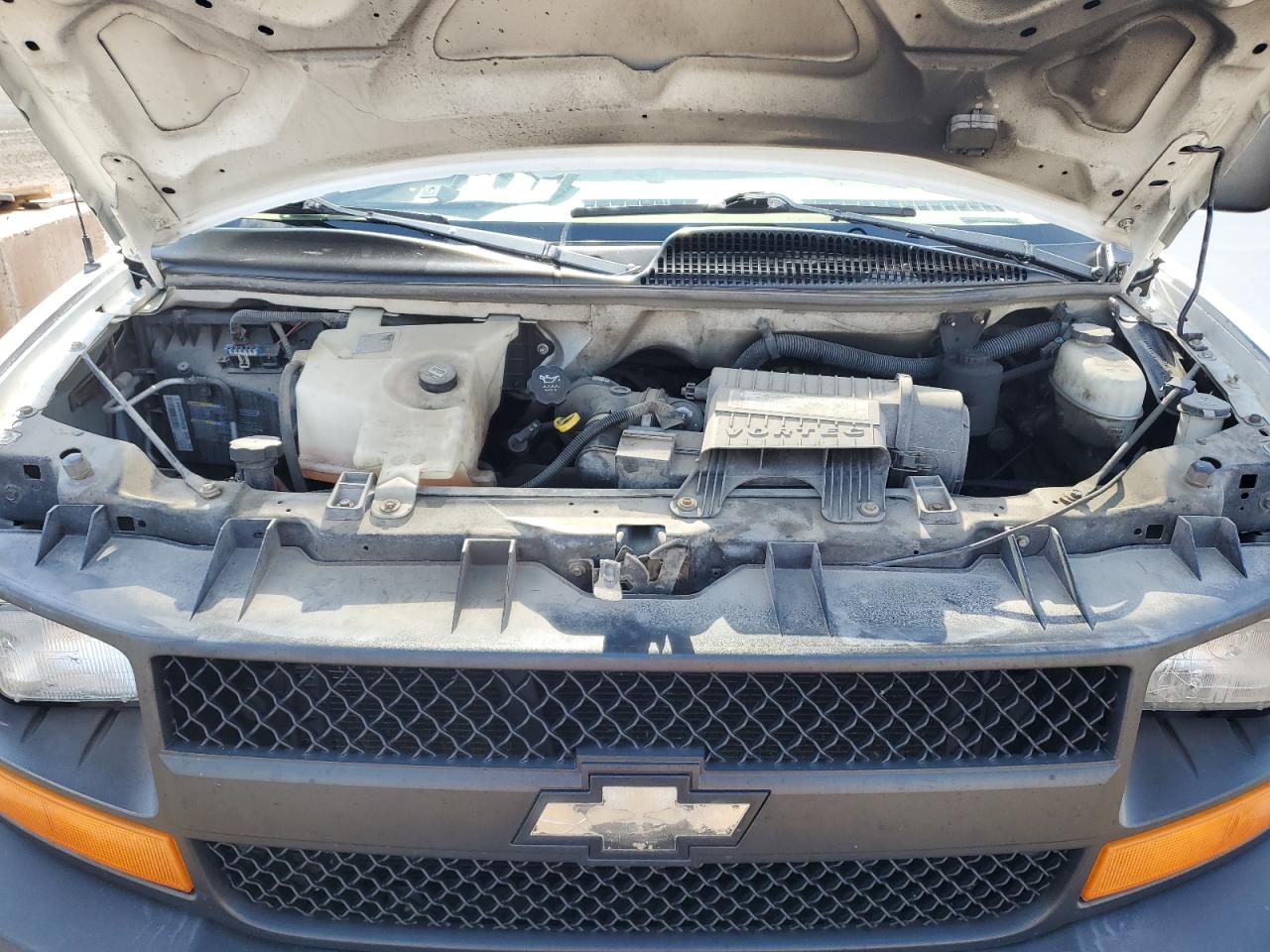 1GCGG25V661226928 2006 Chevrolet Express G2500