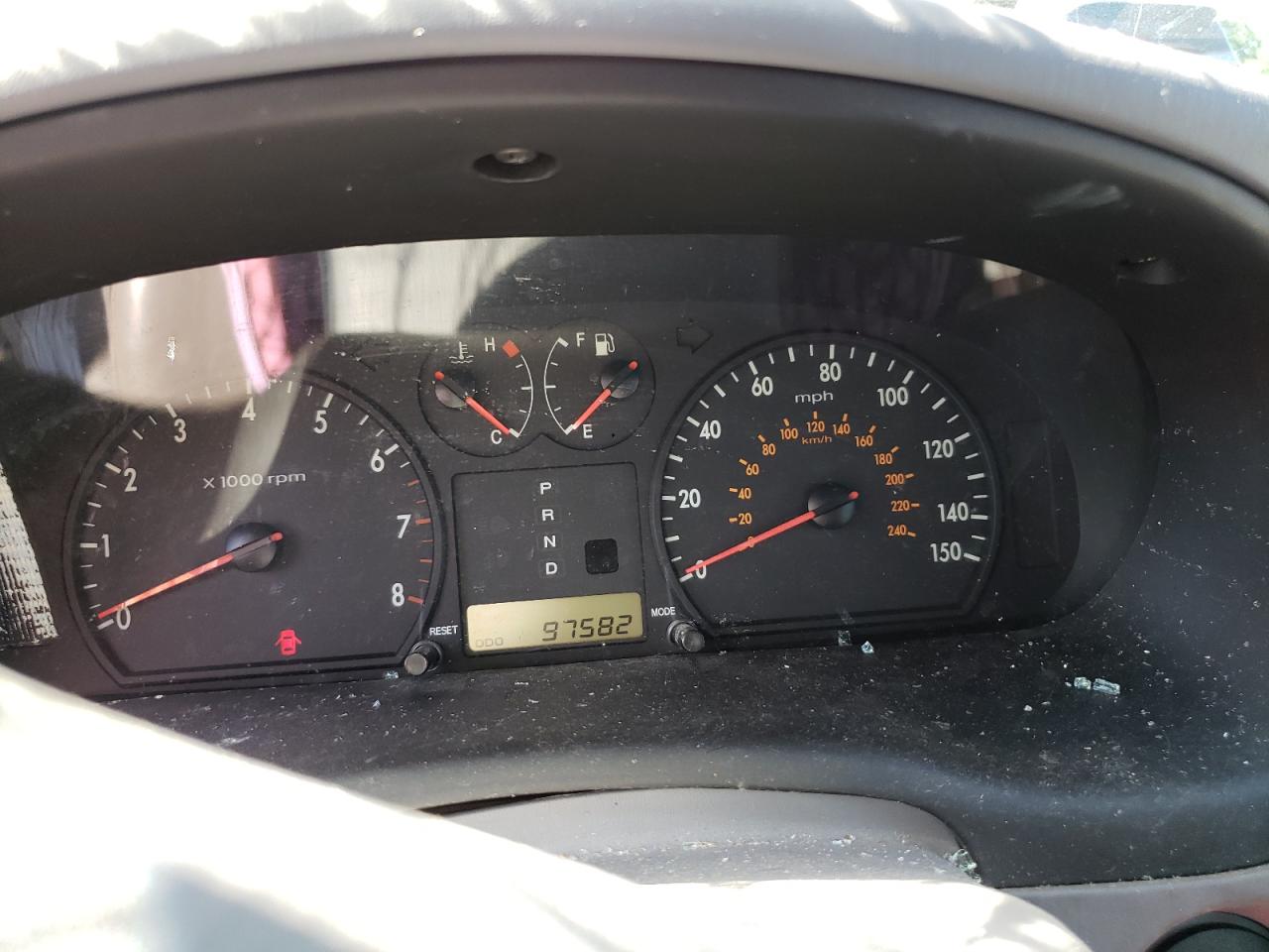 KNAGD124815055600 2001 Kia Optima Magentis