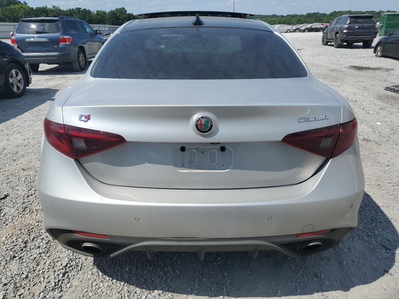 ZARFAEEN6J7574898 2018 Alfa Romeo Giulia Ti Q4