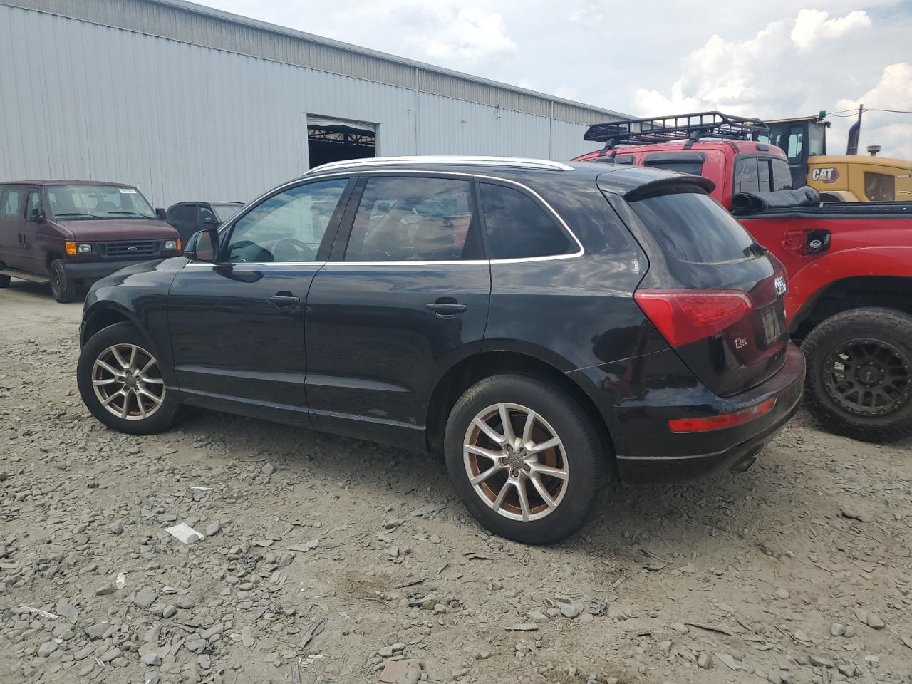 2012 Audi Q5 Premium Plus vin: WA1LFAFP1CA113695