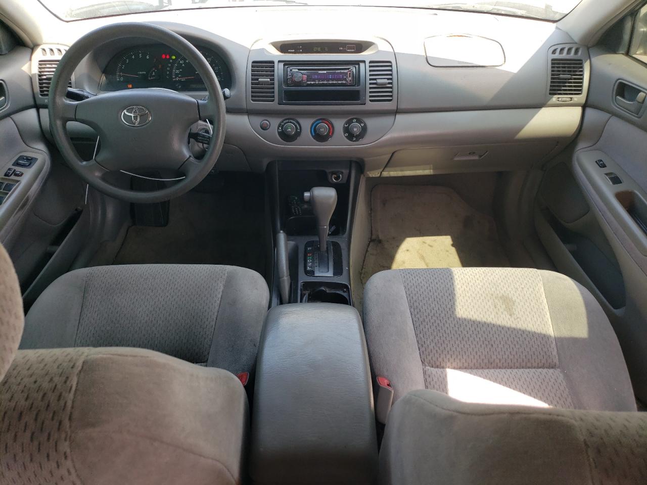 4T1BE32K24U845307 2004 Toyota Camry Le