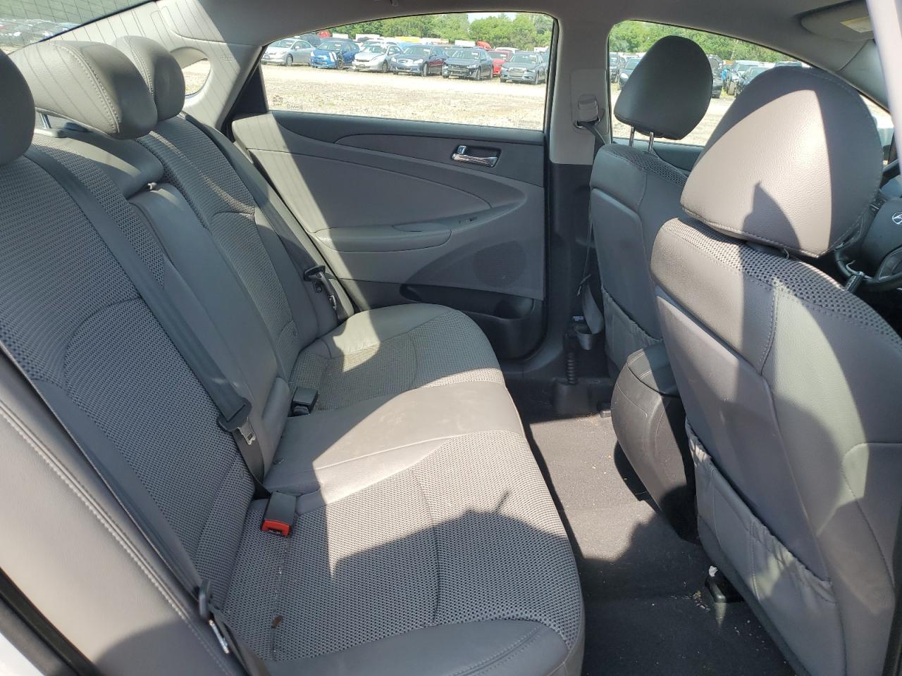 5NPEC4AC7CH349130 2012 Hyundai Sonata Se