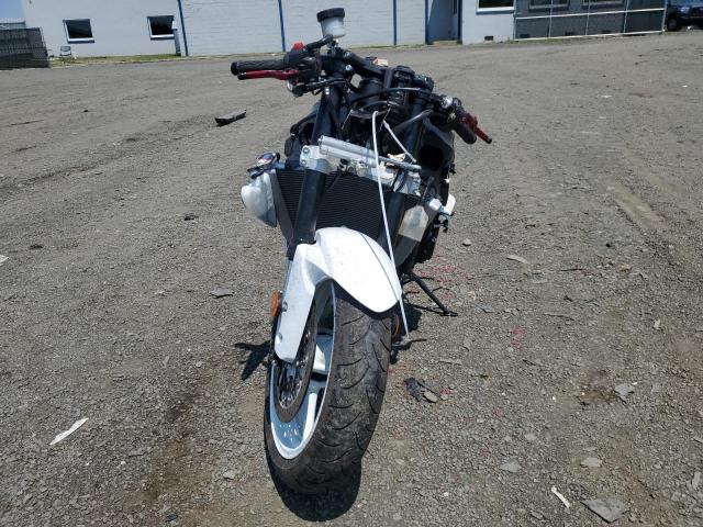 2019 SUZUKI GSX-R600 - JS1GN7FA8K7101347