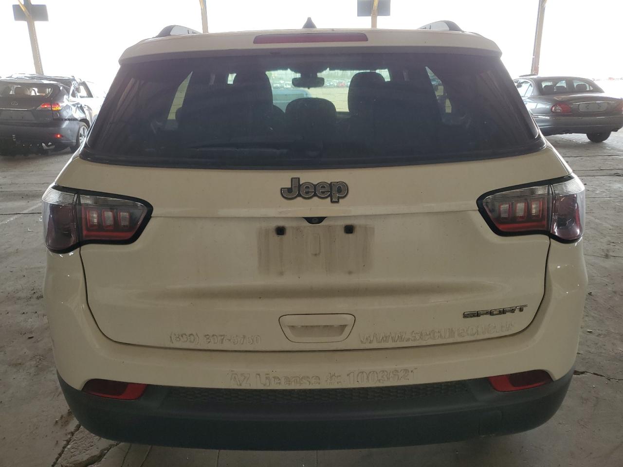 3C4NJCAB2JT286975 2018 Jeep Compass Sport