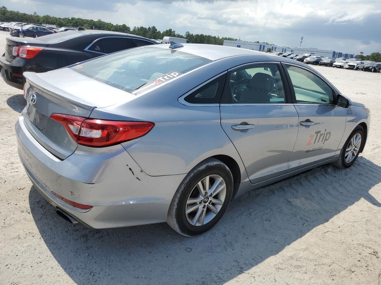 2017 Hyundai Sonata Se vin: 5NPE24AF8HH533349