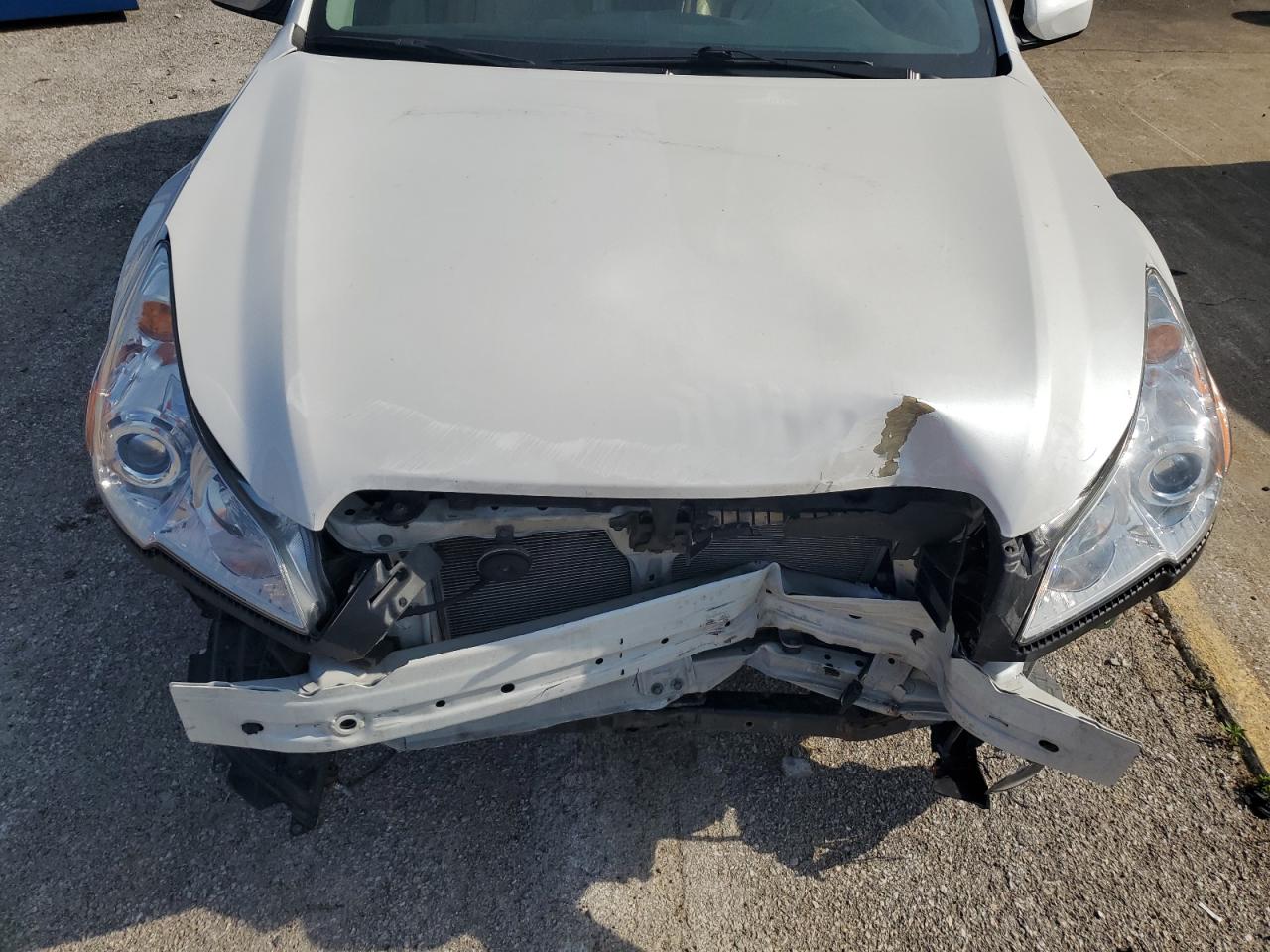 4S4BRBCC8B3347685 2011 Subaru Outback 2.5I Premium