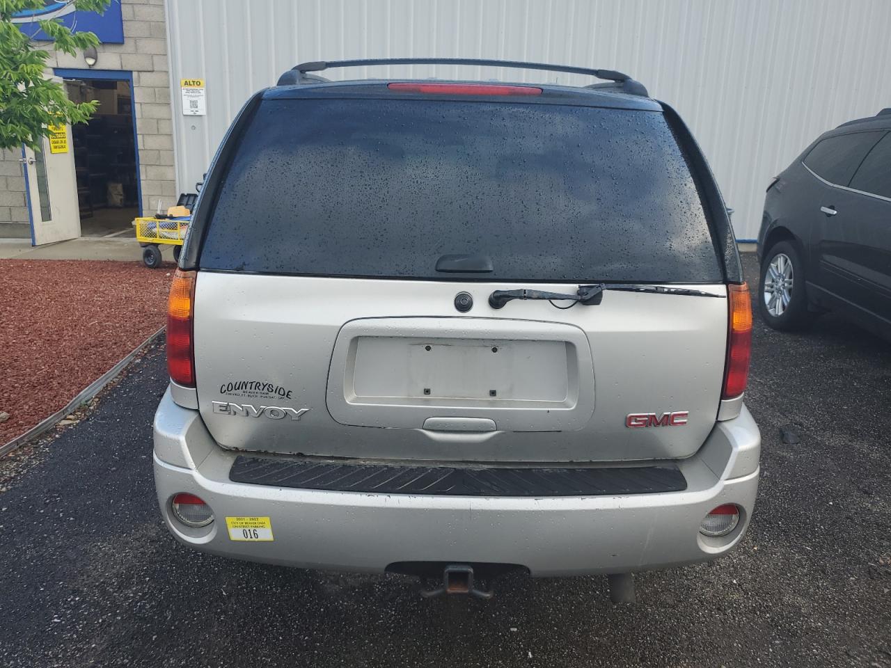 1GKDT13S942126707 2004 GMC Envoy