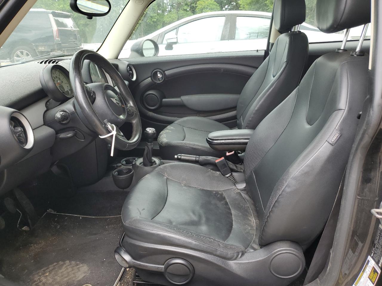 WMWSU3C57BT099372 2011 Mini Cooper