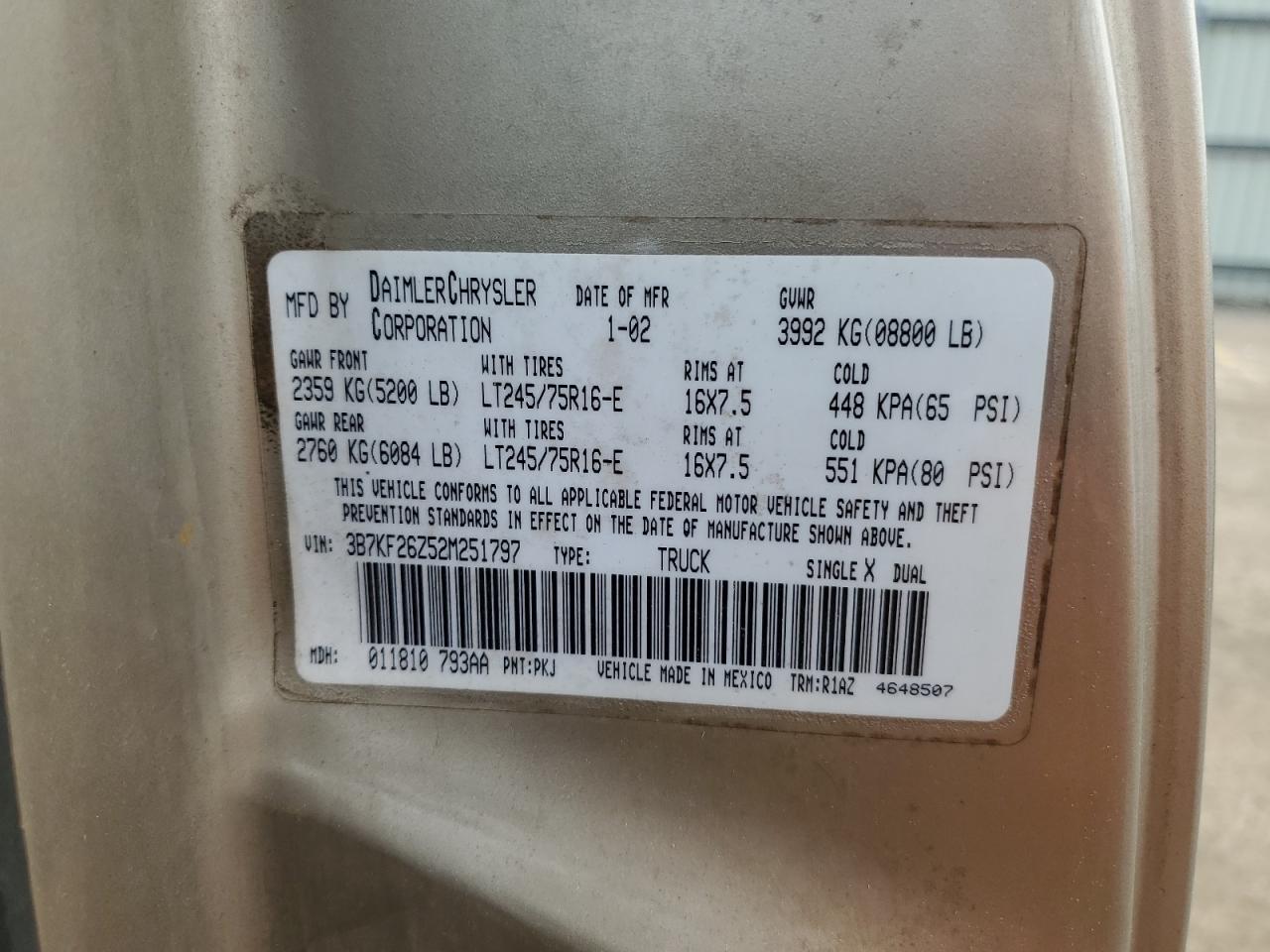 3B7KF26Z52M251797 2002 Dodge Ram 2500