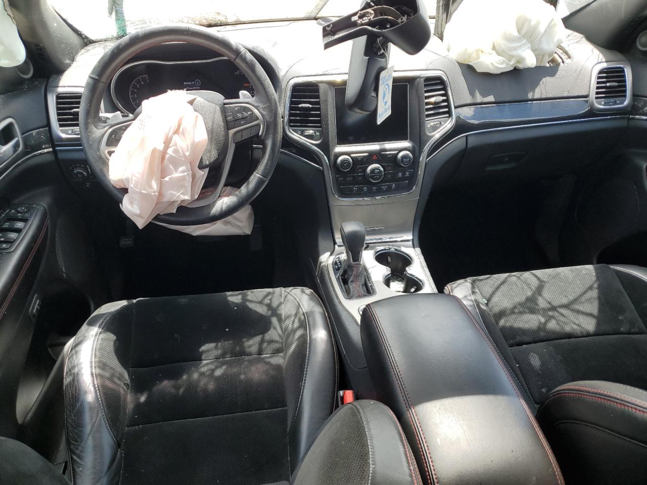 1C4RJFLG8HC604616 2017 Jeep Grand Cherokee Trailhawk