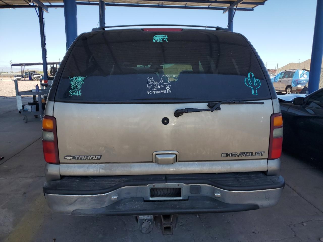 1GNEK13T01R185957 2001 Chevrolet Tahoe K1500