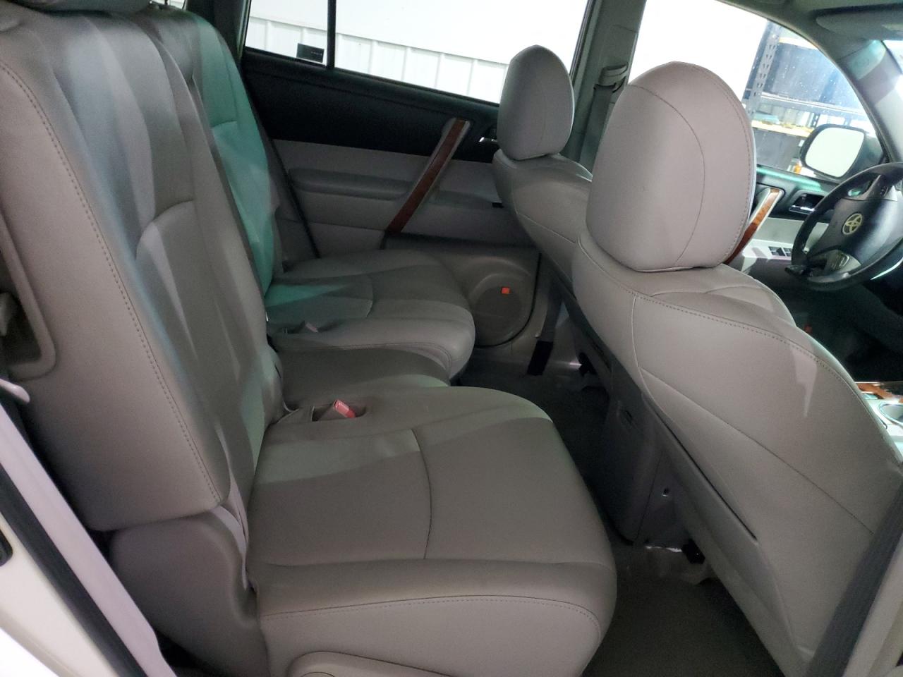 JTEDS42A682055752 2008 Toyota Highlander Limited