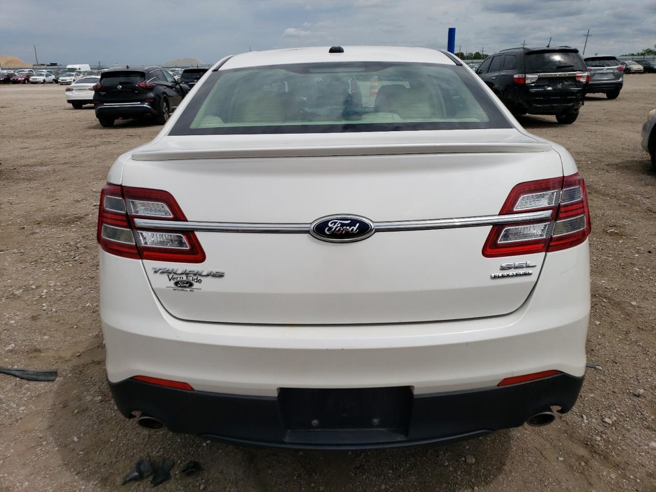 1FAHP2E88EG141220 2014 Ford Taurus Sel