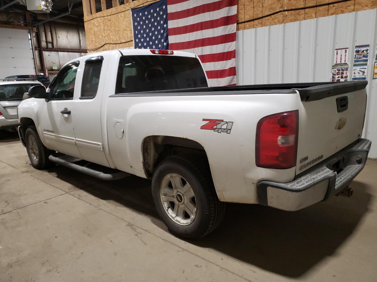 1GCRKSE32BZ357453 2011 Chevrolet Silverado K1500 Lt