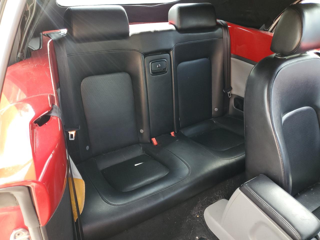 3VWCM31Y55M363161 2005 Volkswagen New Beetle Gls