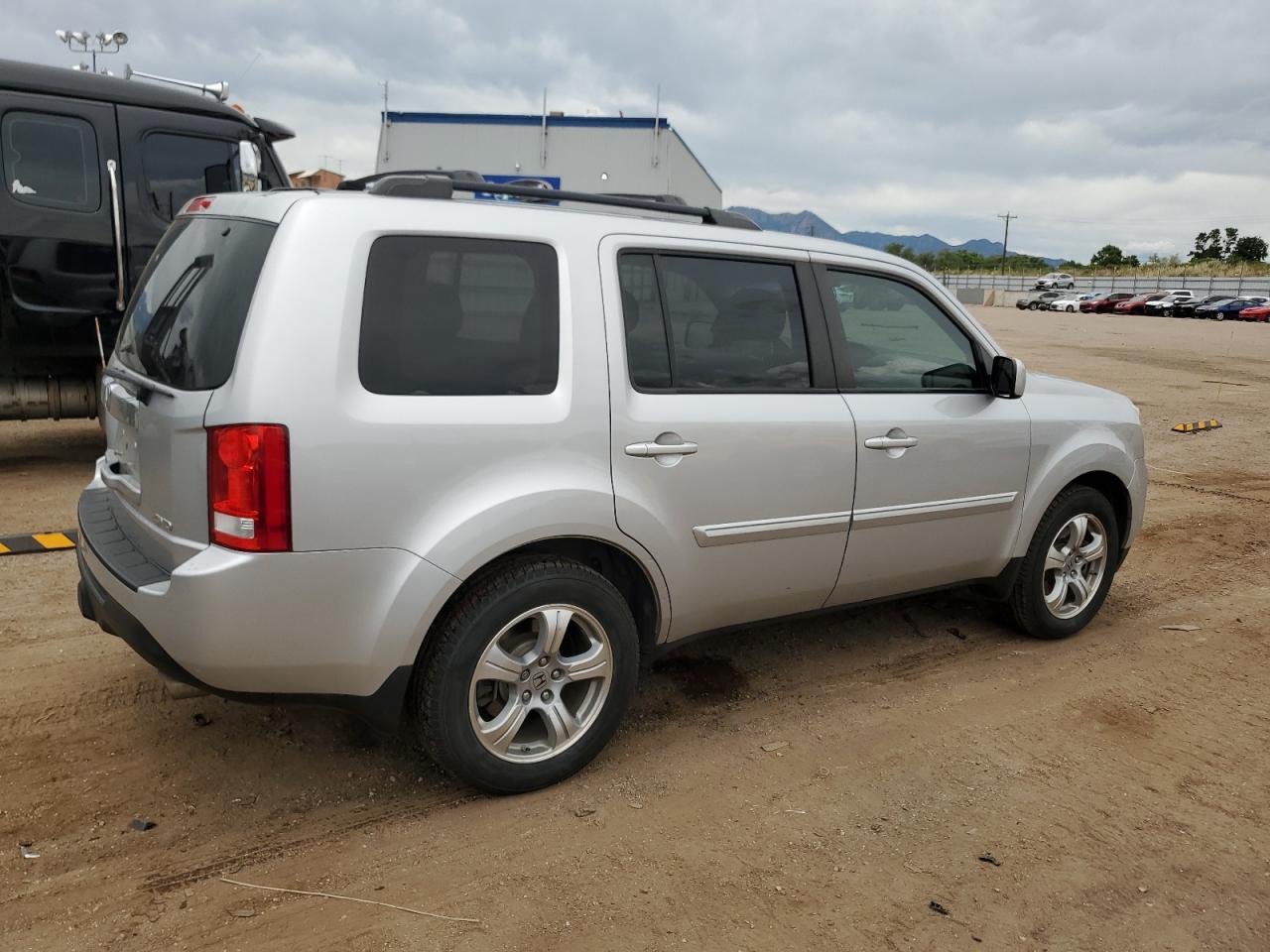 5FNYF4H54FB014681 2015 Honda Pilot Exl