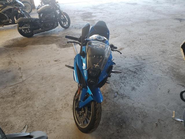 2024 SUZUKI GSX800 F JS1EM13B9R7101291