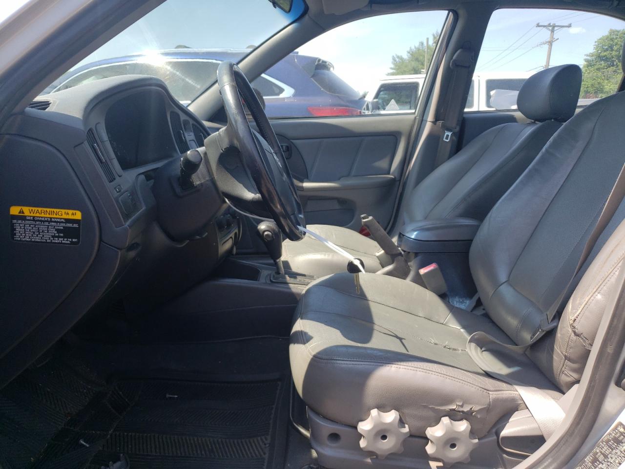 KMHDN46D55U084767 2005 Hyundai Elantra Gls