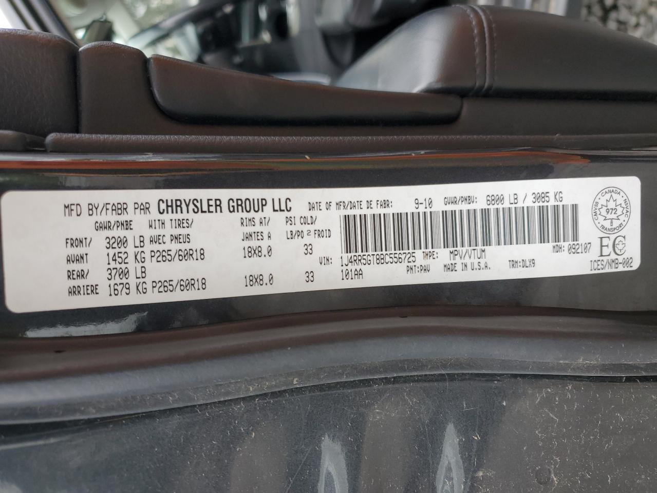 1J4RR5GT8BC556725 2011 Jeep Grand Cherokee Limited