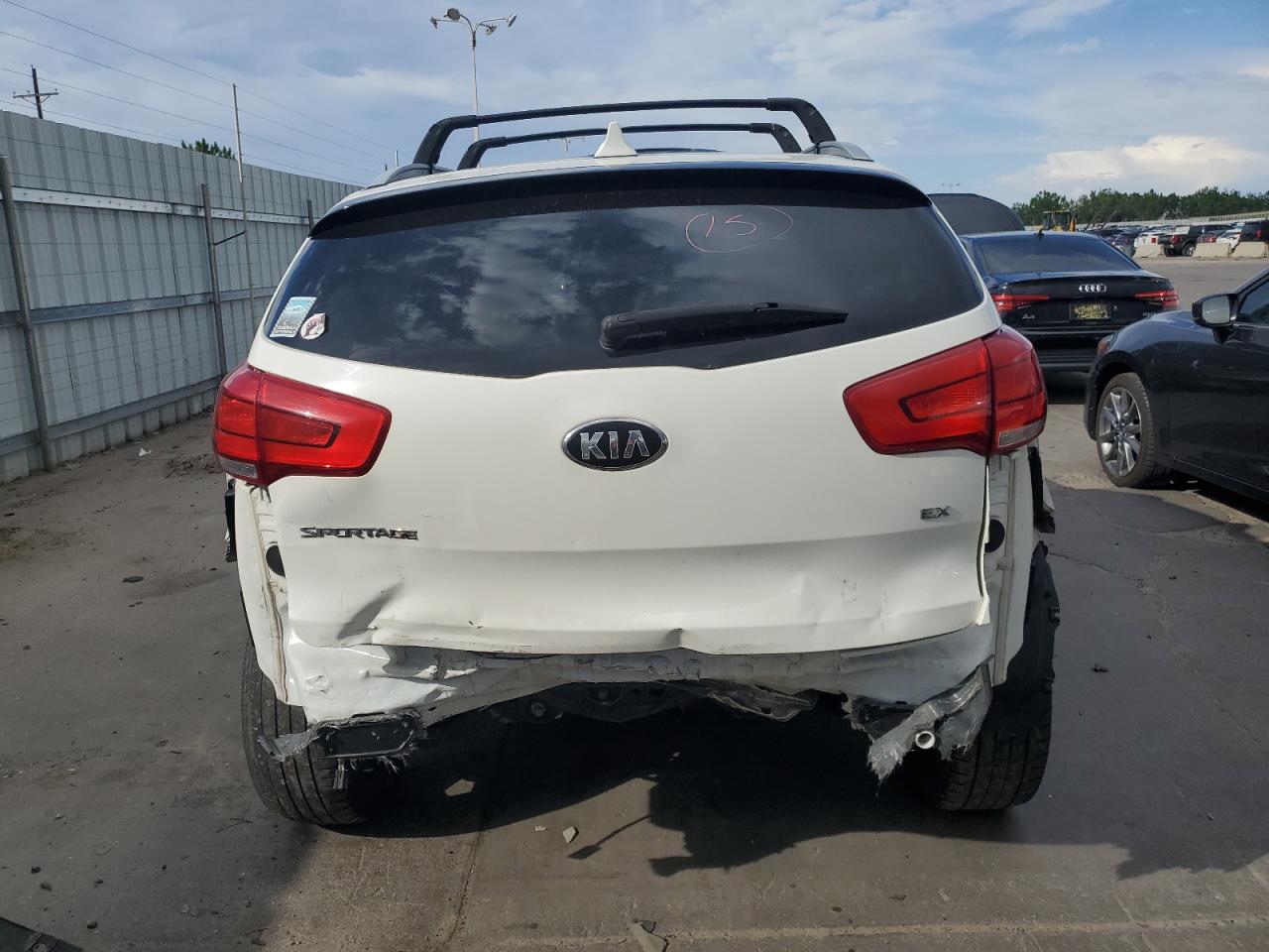 KNDPCCAC2F7746417 2015 Kia Sportage Ex