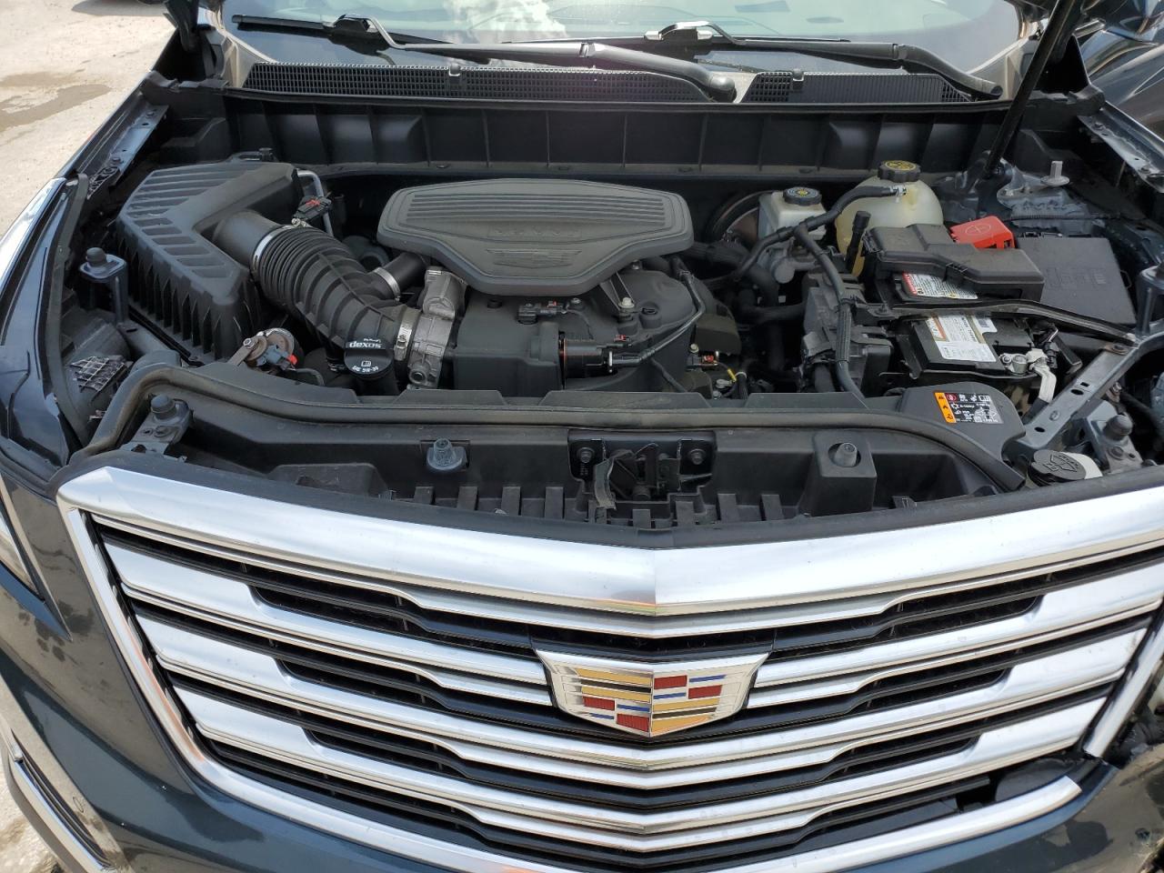 1GYKNFRS0KZ194944 2019 Cadillac Xt5 Premium Luxury