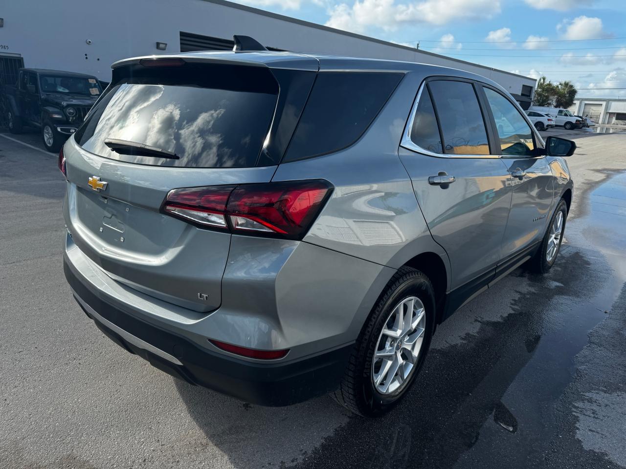 2023 Chevrolet Equinox Lt vin: 3GNAXKEG2PS202950