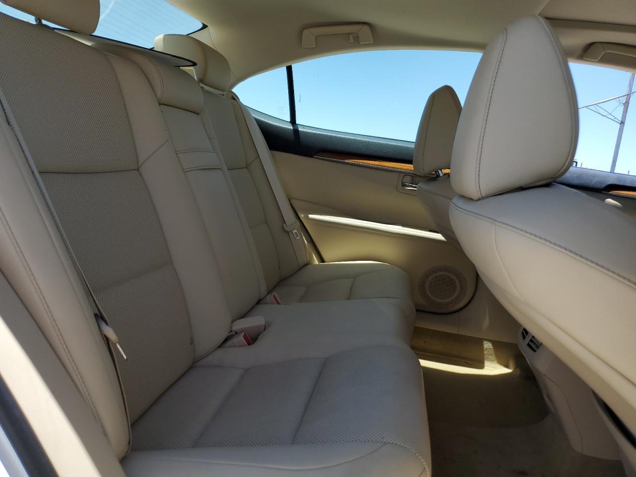 JTHBW1GG0F2093212 2015 Lexus Es 300H