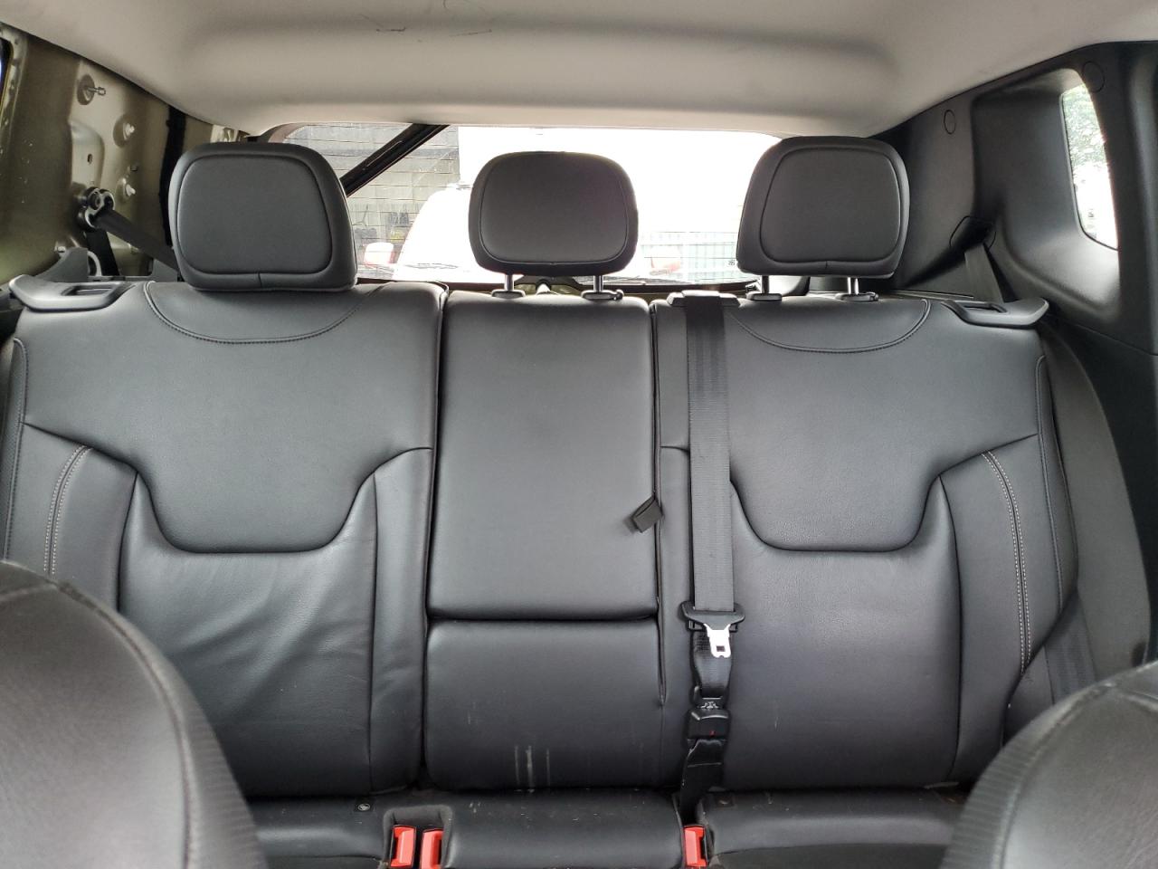 ZACCJBDT5FPB47136 2015 Jeep Renegade Limited