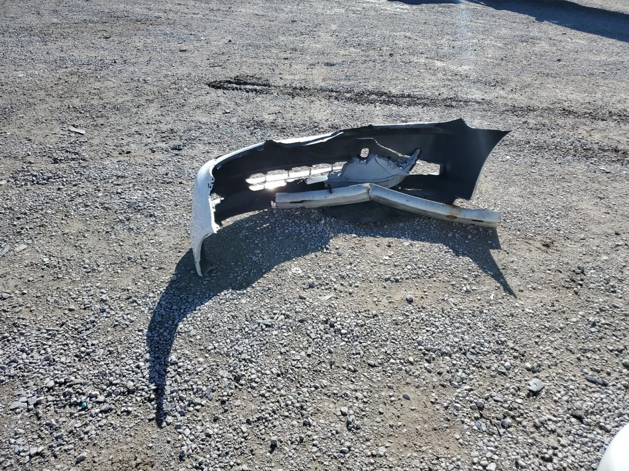 JTDBE32K730241228 2003 Toyota Camry Le